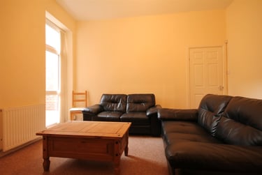 3 bed flat, Grosvenor Road, Jesmond, Newcastle, NE22RQ - Image 3